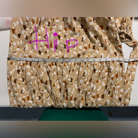 SHEIN DRESS - Picture 3 of 4